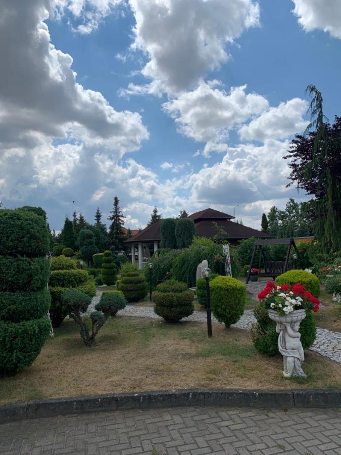 Hotel Diament I Brylant Rawicz Exteriér fotografie