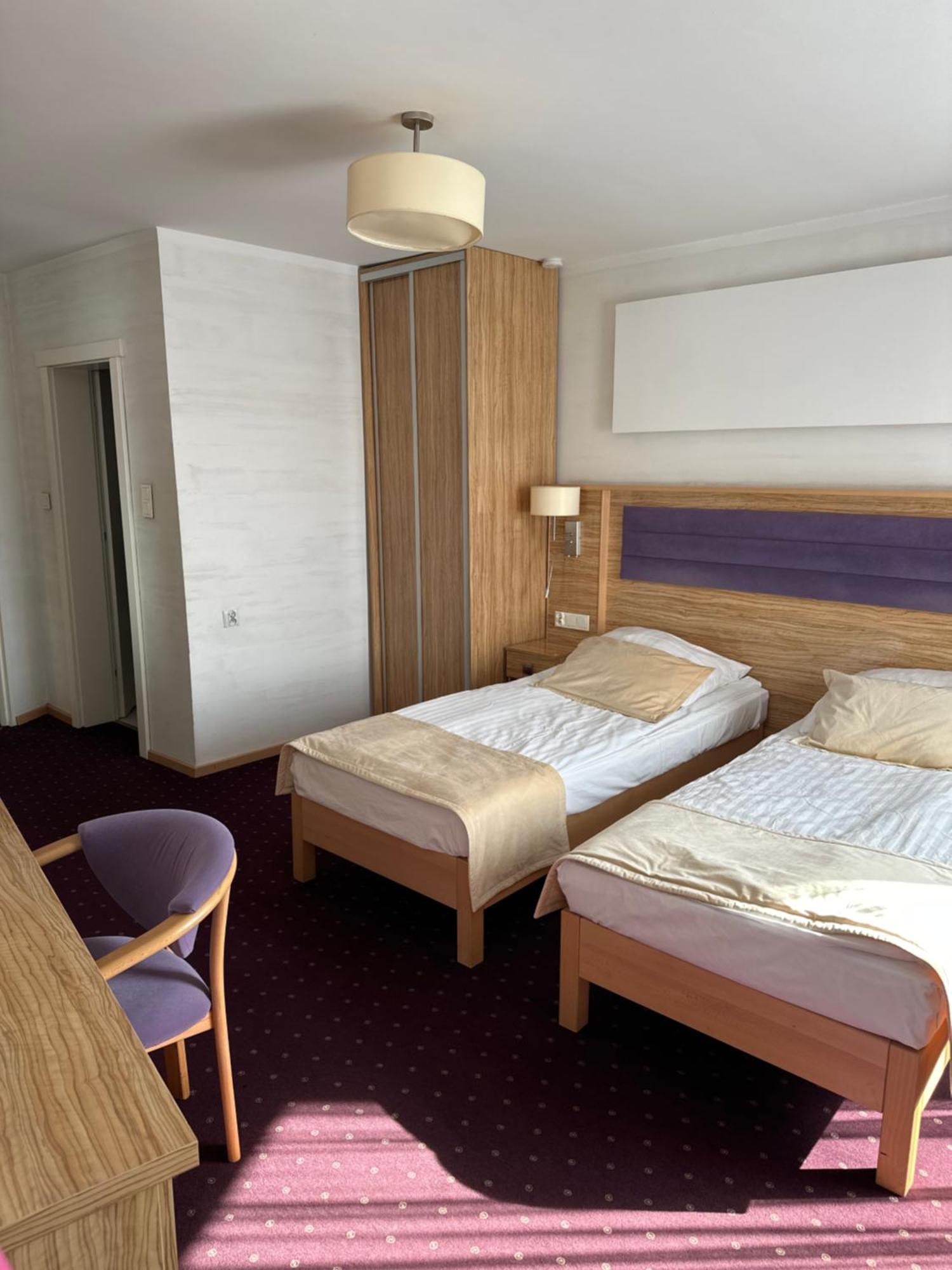 Hotel Diament I Brylant Rawicz Exteriér fotografie