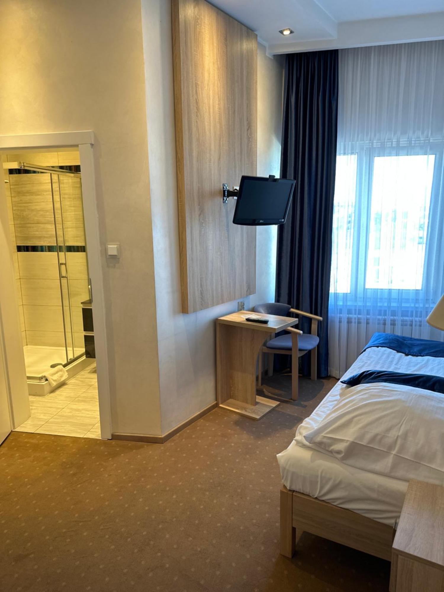 Hotel Diament I Brylant Rawicz Exteriér fotografie