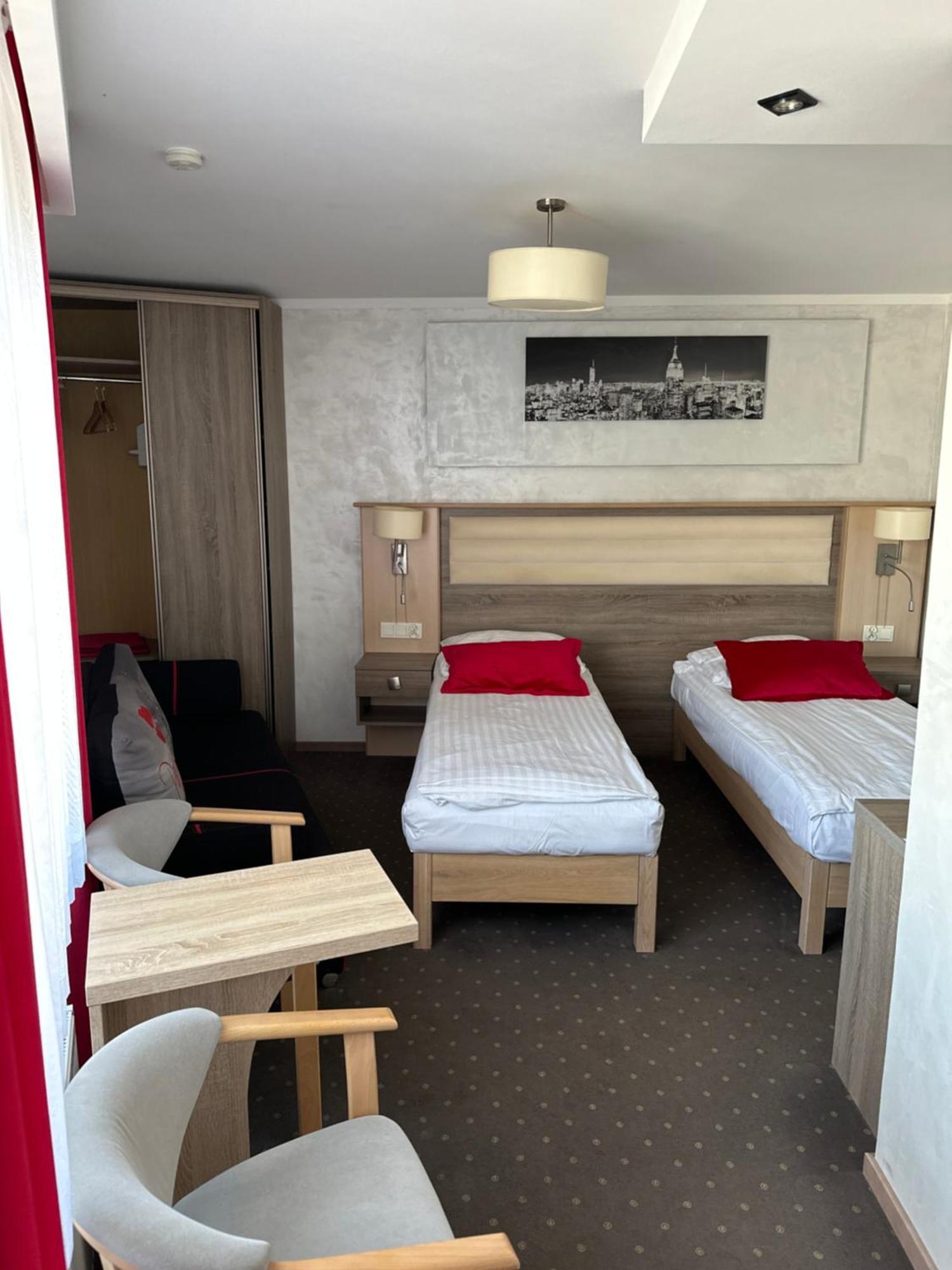 Hotel Diament I Brylant Rawicz Exteriér fotografie
